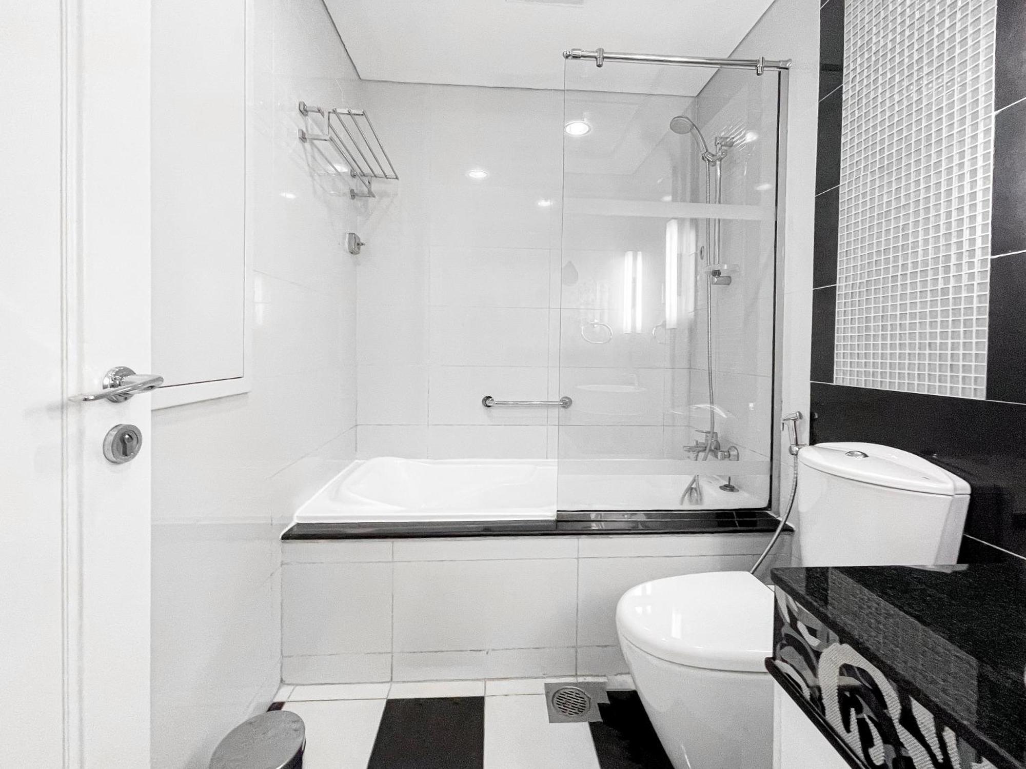 Appartement Three Bedroom Near Mall Street Downtown - Ezytrac Dubai